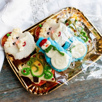 Holiday Cutout Cookie Tray